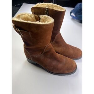 UGG Lynnea S/N 1982 Mid-Calf Boots Women 7 Chestnut Suede Shearling Buckle Zip
